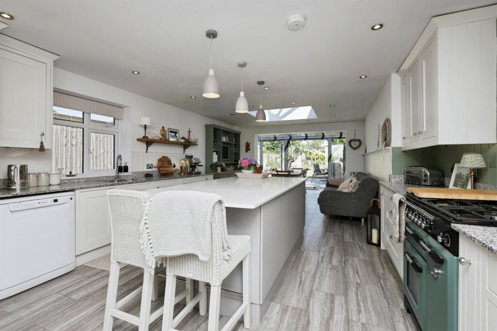 Additional image 18 of Park Avenue, Eastbourne