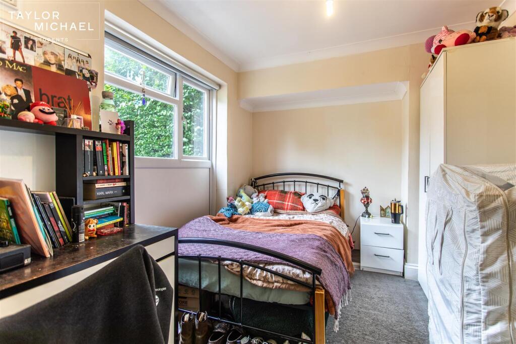 Additional image 8 of Southall Avenue, Brighton