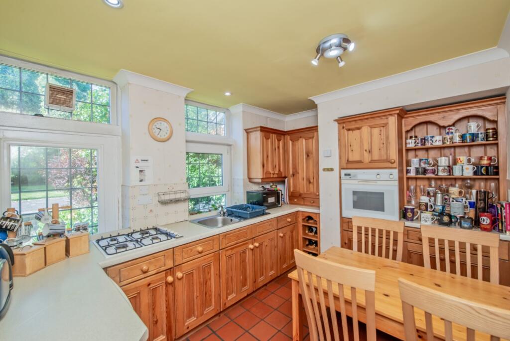 Additional image 8 of Hollingwood Mount, Great Horton, Bradford, BD7