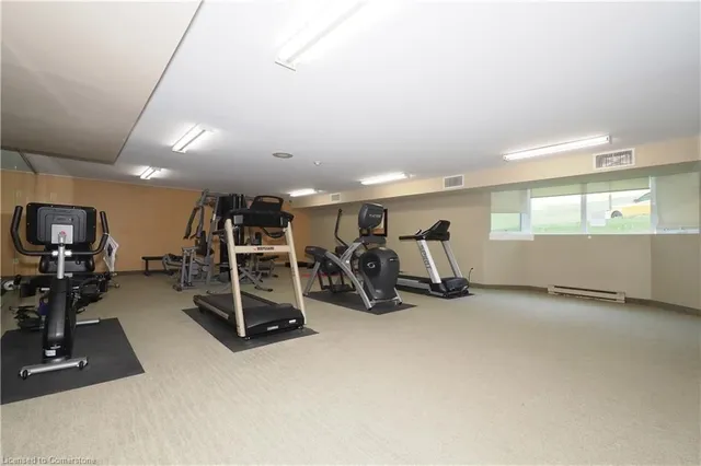 Additional image 32 of 35 Green Valley Dr Unit 1601