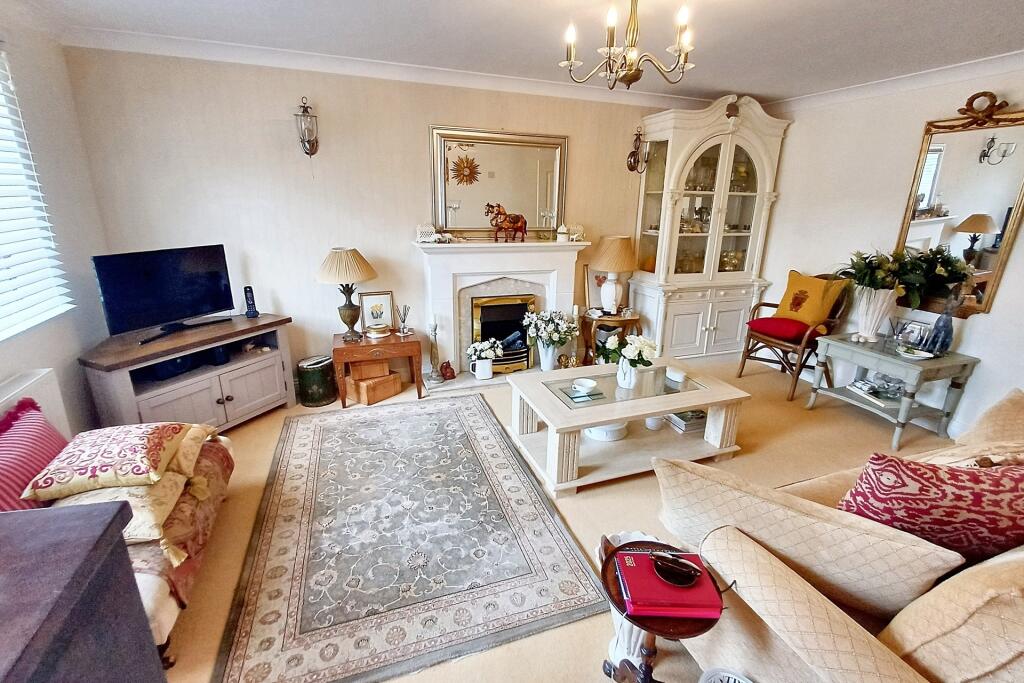 Additional image 4 of Verwood