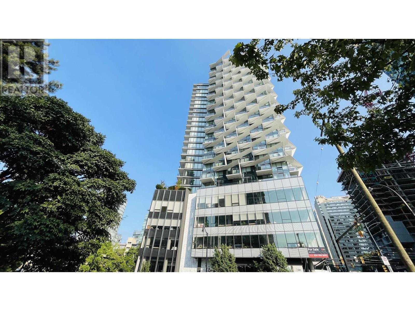 1604 620 CARDERO STREET|Vancouver, British Columbia V6G0C7