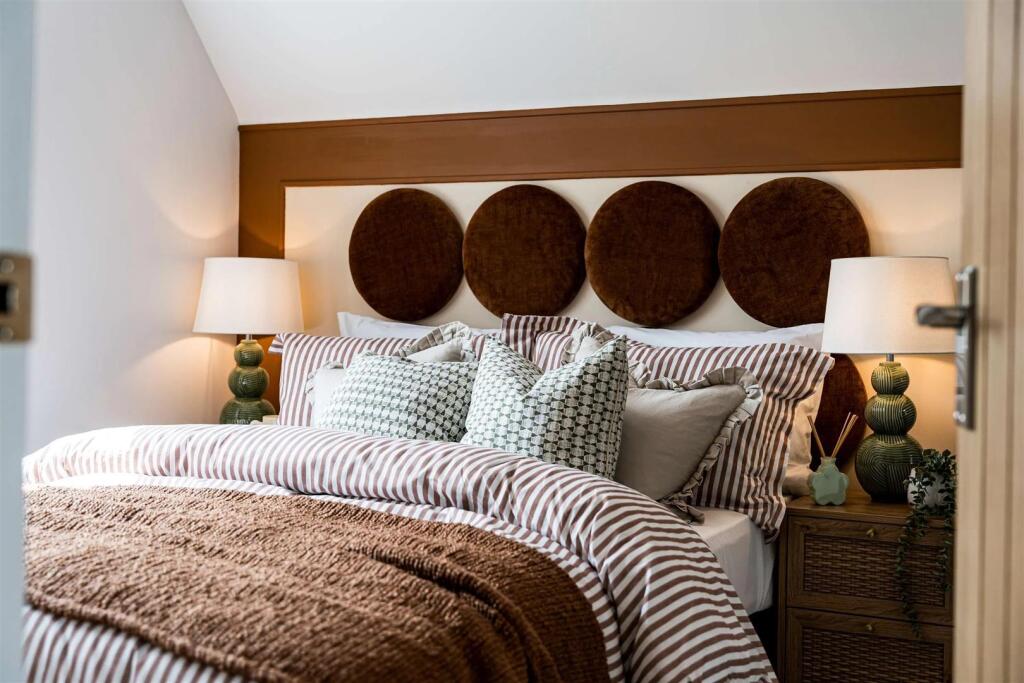 Additional image 5 of The Green, Stratford Road, Shirley, Solihull