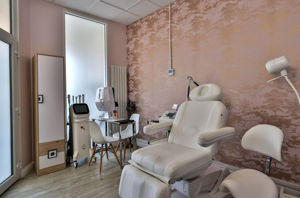 Additional image 8 of Christchurch Road, Bournemouth