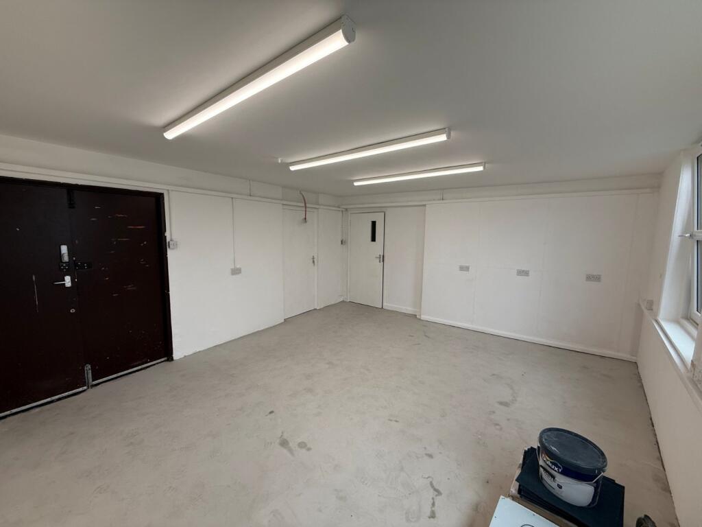 Additional image 11 of Unit 3 Oaklands Business Centre, 64 Elm Grove, Worthing, West Sussex, BN11