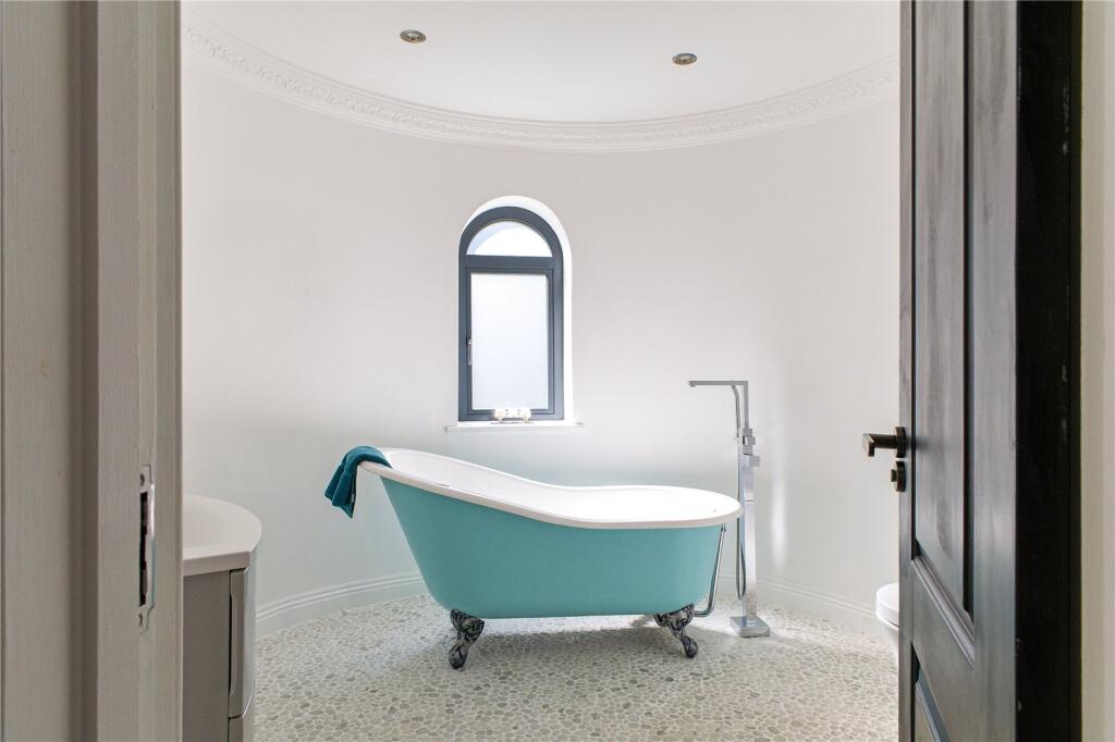 Additional image 25 of Western Avenue, Poole, Dorset, BH13