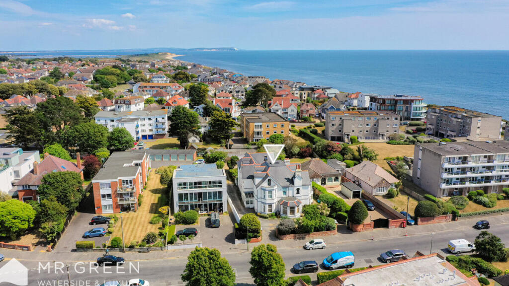 Stourwood Avenue, Southbourne. BH6