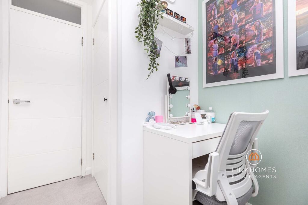 Additional image 25 of Kestrel Close, Ferndown, BH22