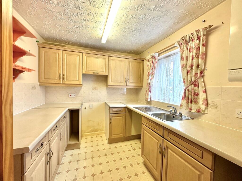 Additional image 4 of Broad Oak Close, Eastbourne, East Sussex, BN23