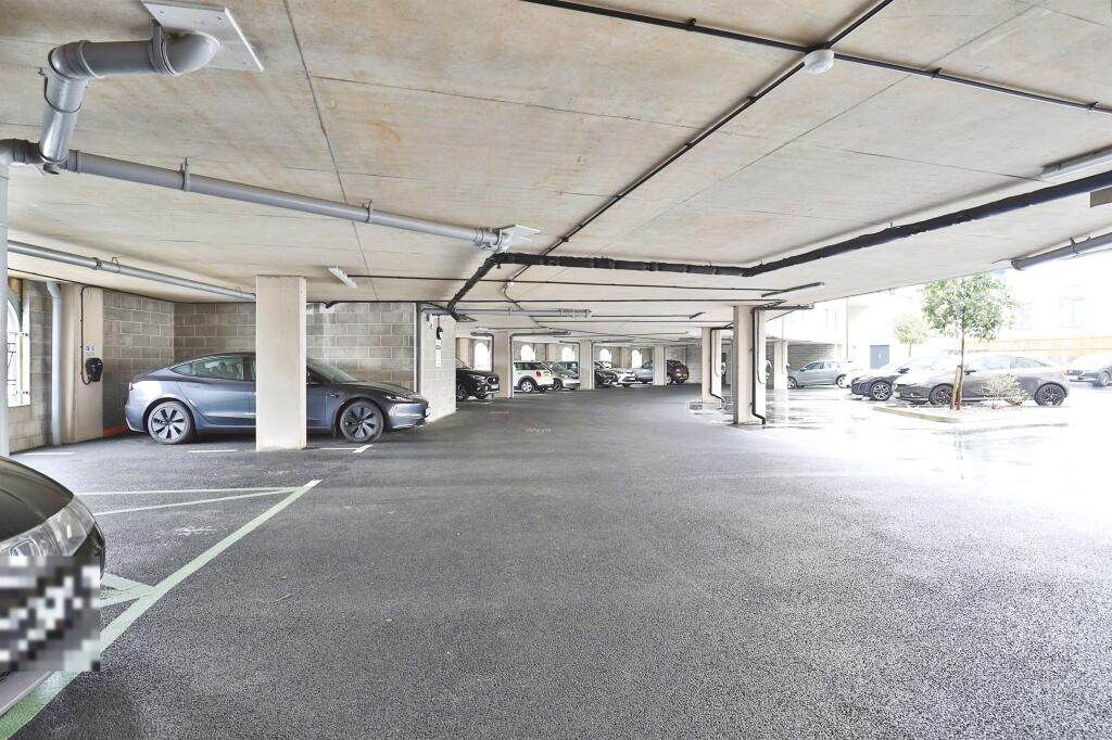 Additional image 13 of Commercial Road, Poole