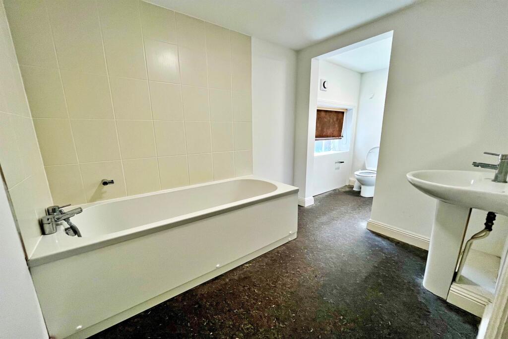 Additional image 7 of Broadstone