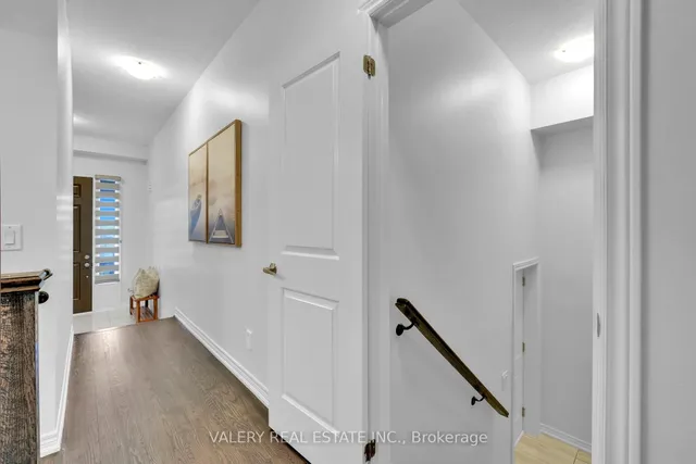 Additional image 25 of 14 Grassbourne Ave