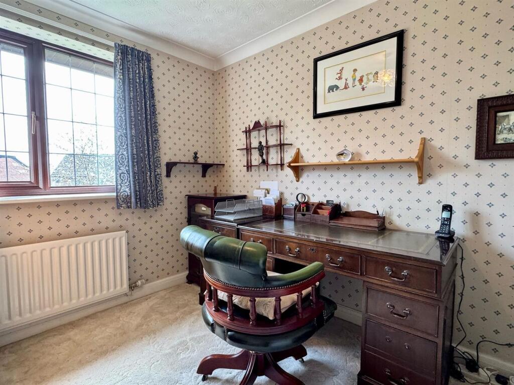 Additional image 16 of Malvern Drive, Walmley, Sutton Coldfield