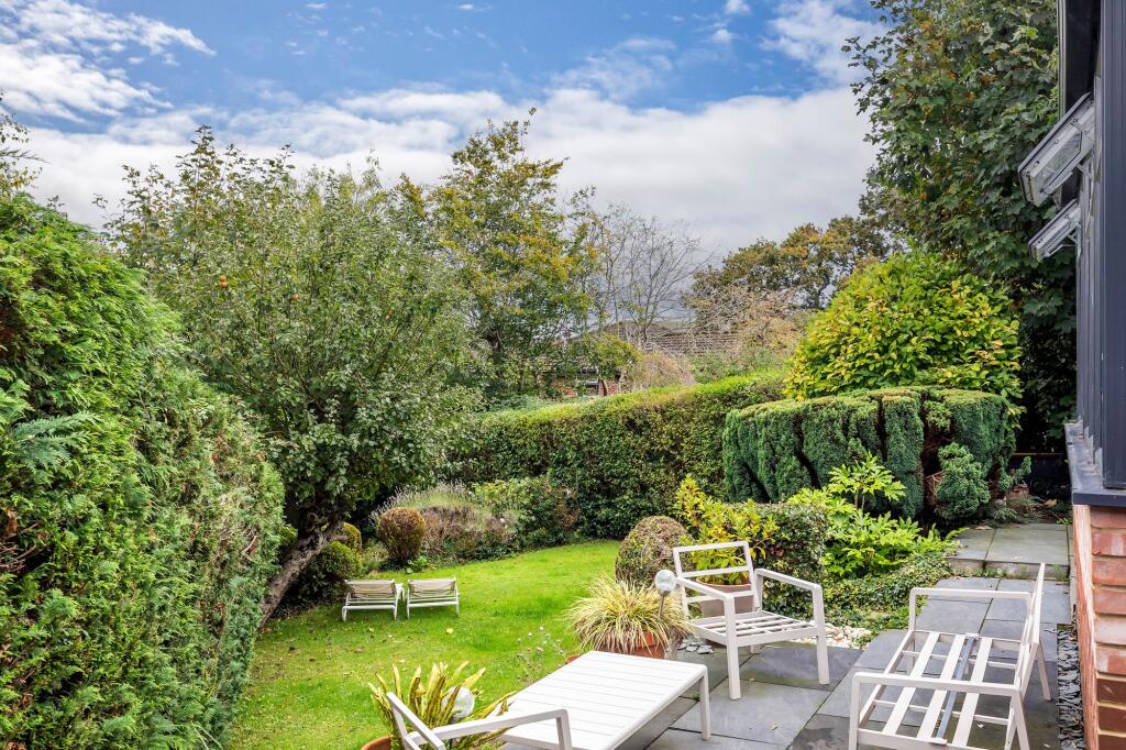 Additional image 7 of Castledene Crescent, Whitecliff, Poole BH14 8DP