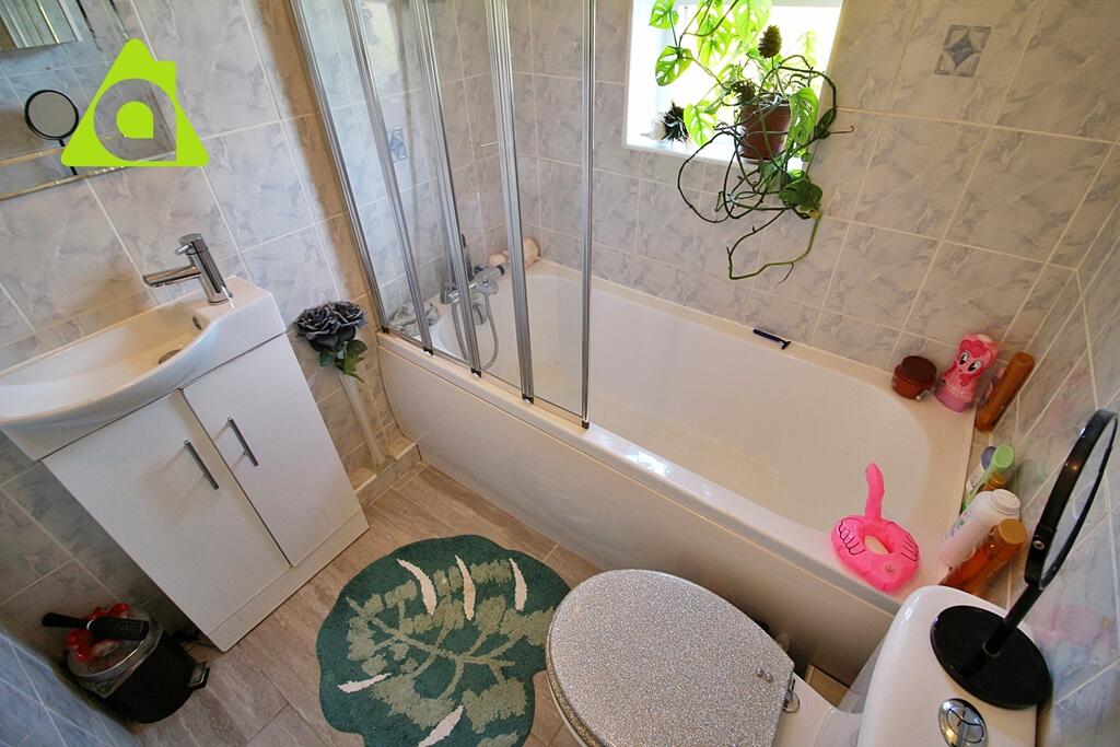 Additional image 10 of Leigh Common, Westhoughton, BL5 3TQ