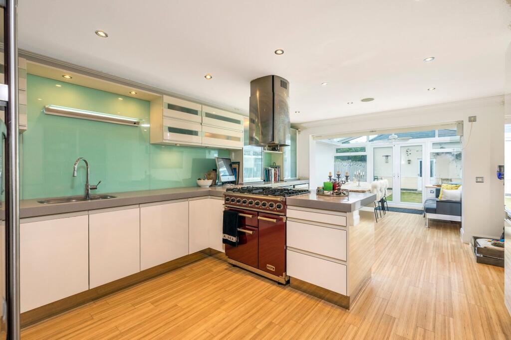 Additional image 2 of 1 Blue Waters, 68 Panorama Road, Sandbanks, Poole