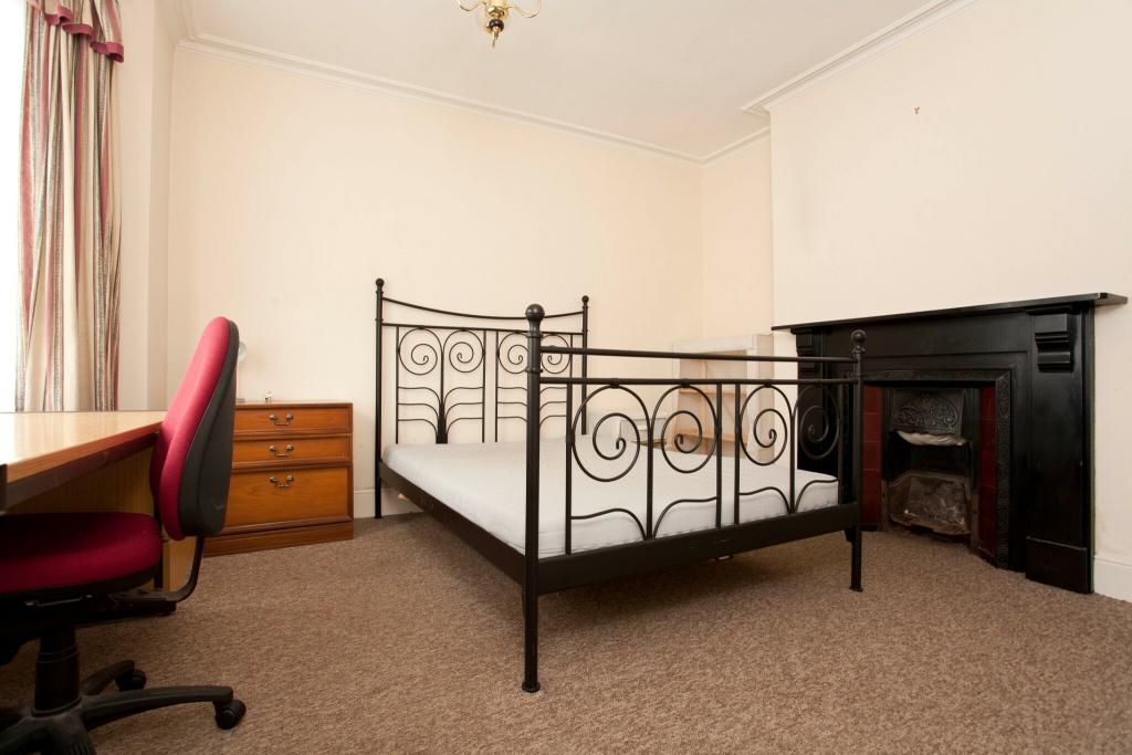 Additional image 6 of ROOM IN 4 Bed Student house on Clavin Road - SEE VIDEO TOUR