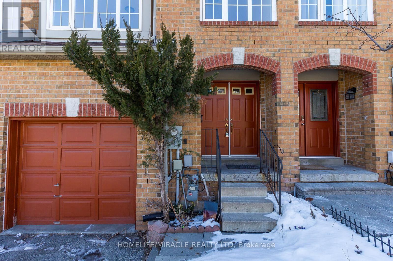 Property image for 6 SINCLAIR COURT|Brampton (Brampton West), Ontario L6X4P5
