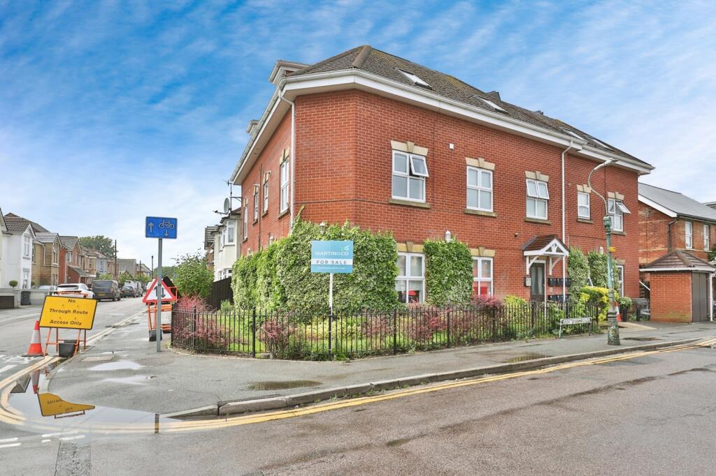 Additional image 8 of Gladstone Road, Bournemouth, Dorset, BH7