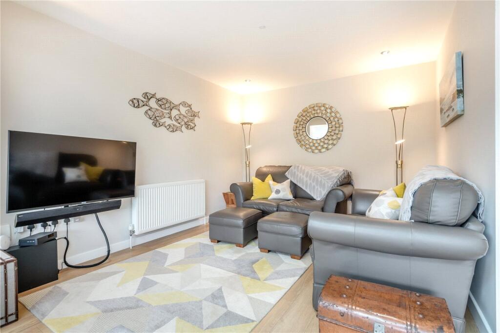 Additional image 10 of Wickfield Avenue, Christchurch, Dorset, BH23