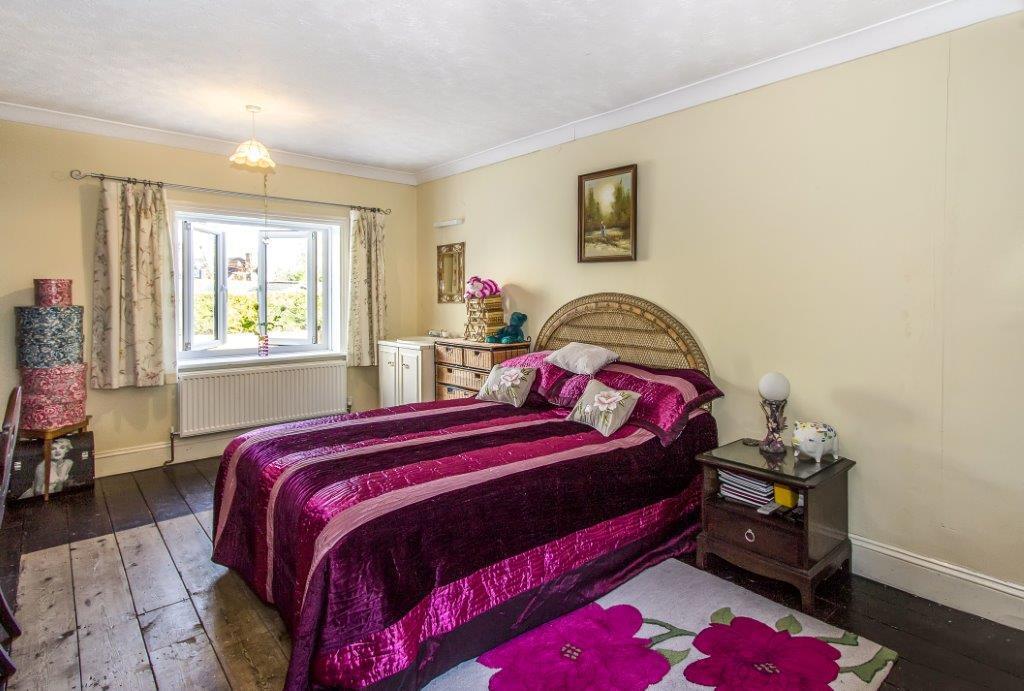 Additional image 10 of Sea View Road, Highcliffe, Christchurch