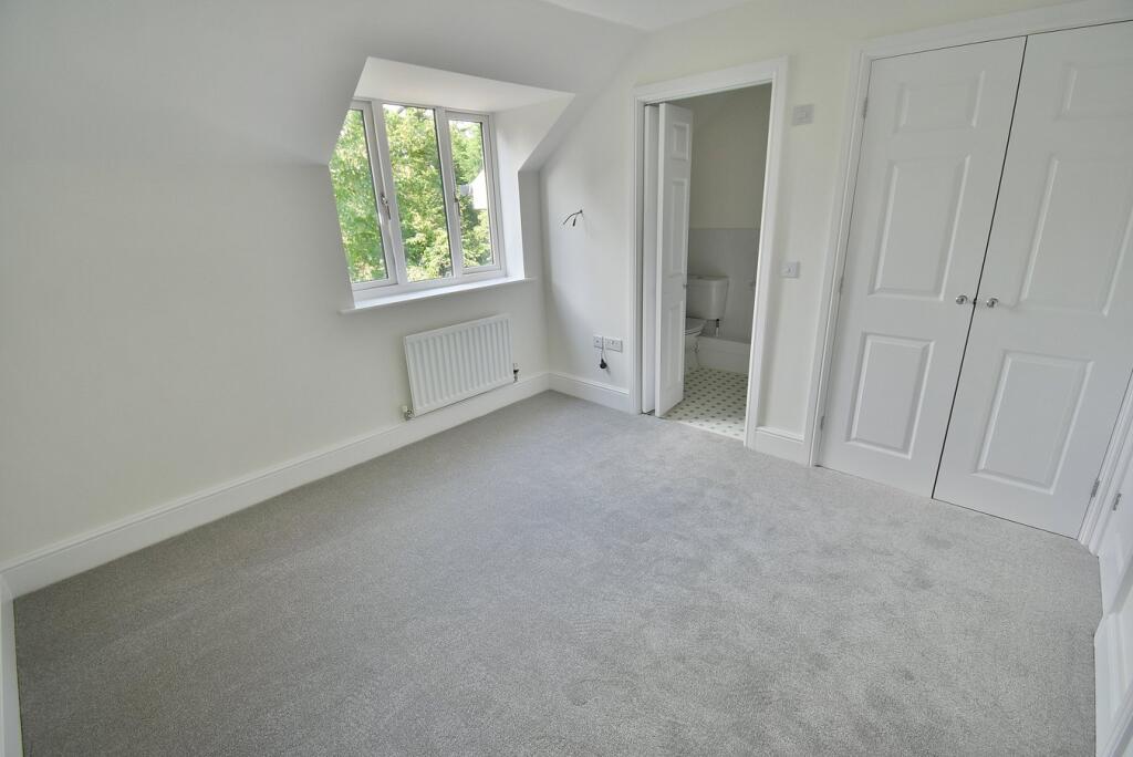 Additional image 11 of White Oaks Close, Ferndown, BH22