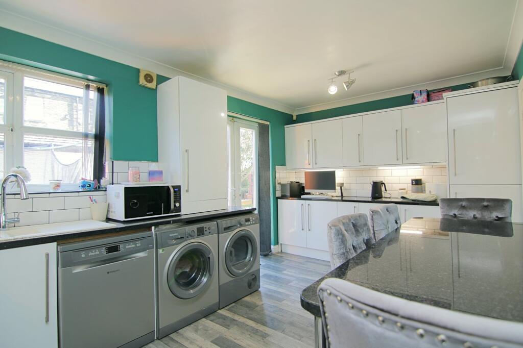 Additional image 25 of Capa Terrace, Odsal, Bradford, BD6