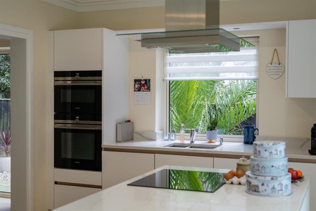 Additional image 7 of Western Avenue, Branksome Park