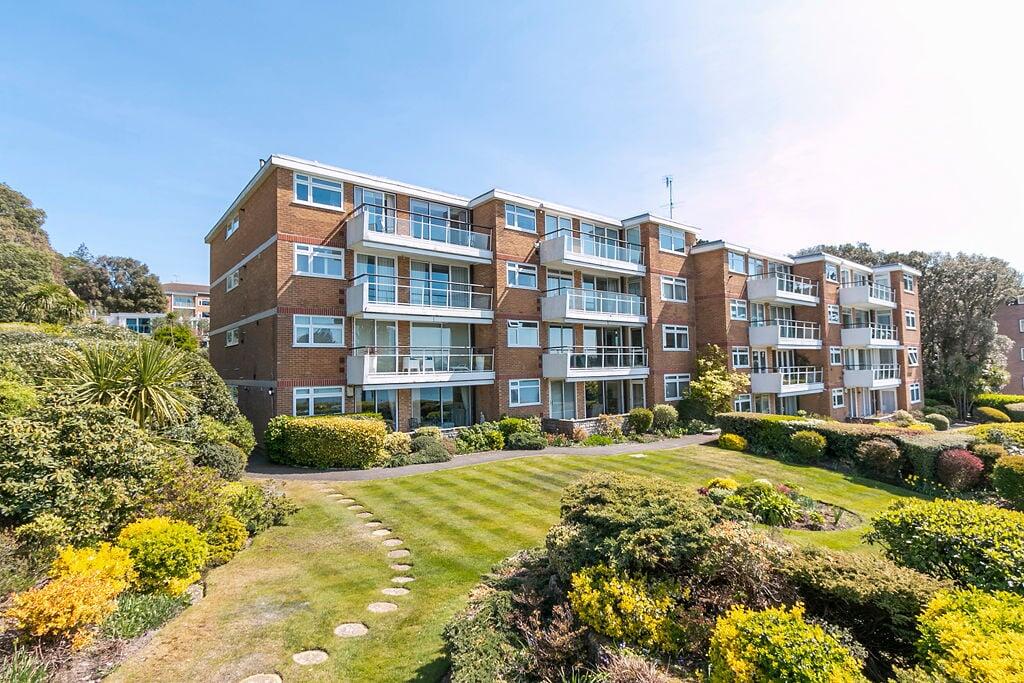 Additional image 23 of Witley, 387 Sandbanks Road, Evening Hill, BH14