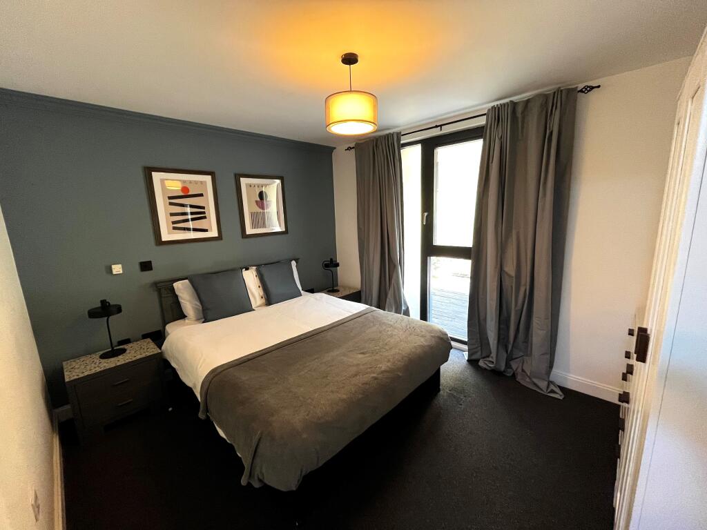 Additional image 4 of Southside - St Johns Walk