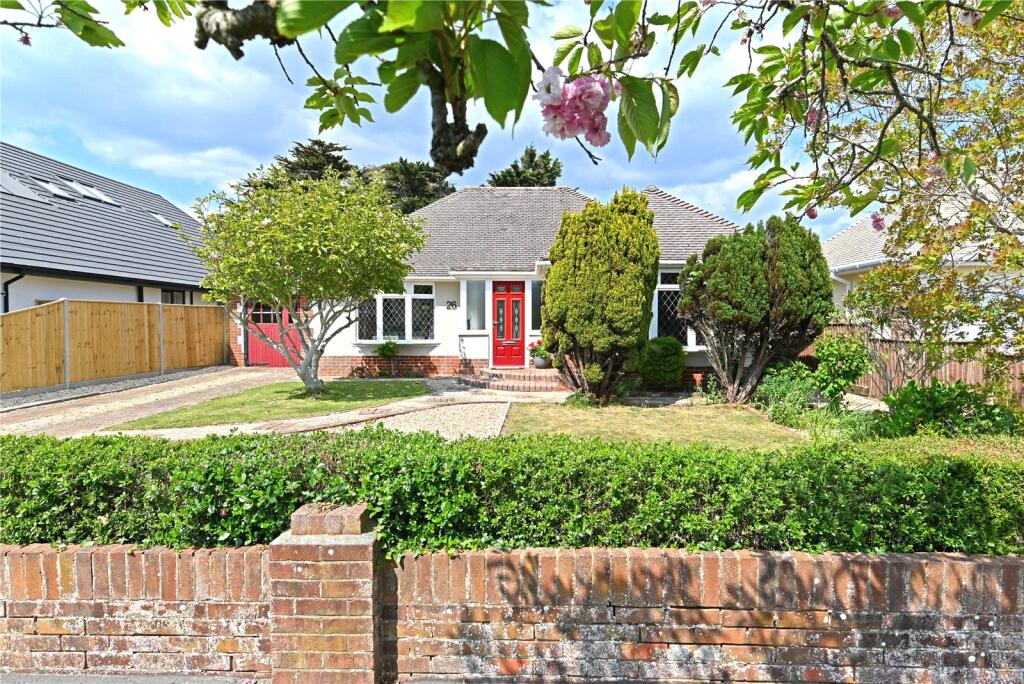 Additional image 18 of Solent Drive, Barton on Sea, New Milton, Hampshire, BH25