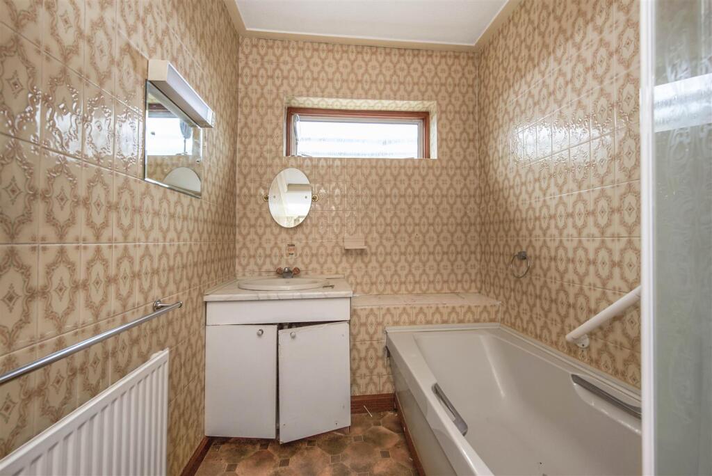 Additional image 8 of West Riding, Bricket Wood, St. Albans