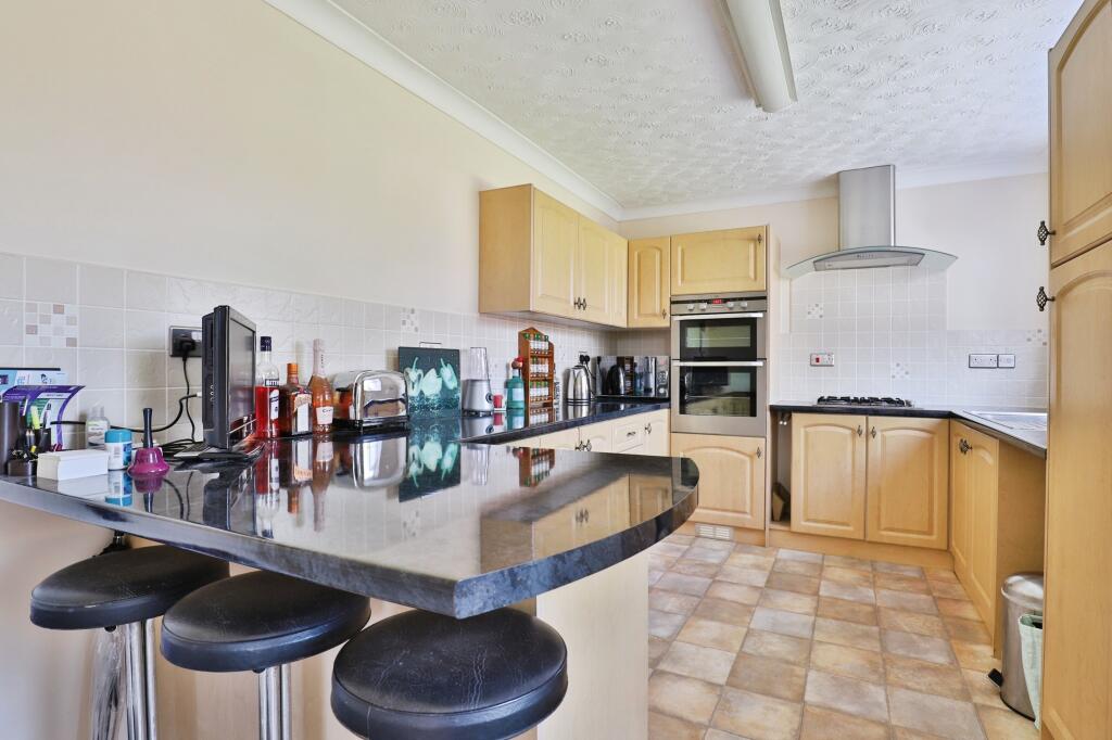 Additional image 7 of Cogdeane Road, Poole, BH17