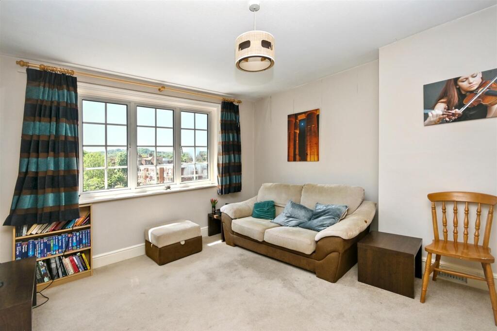 Additional image 2 of South Cliff Avenue, Eastbourne