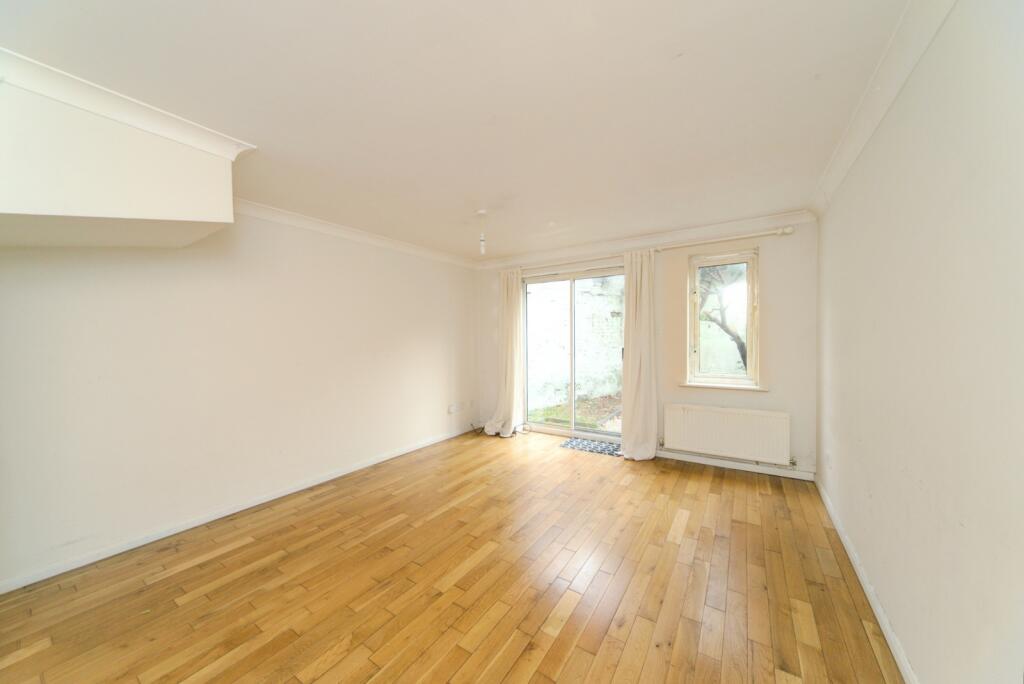 Additional image 3 of West Street Mews, Eastbourne, East Sussex, BN21