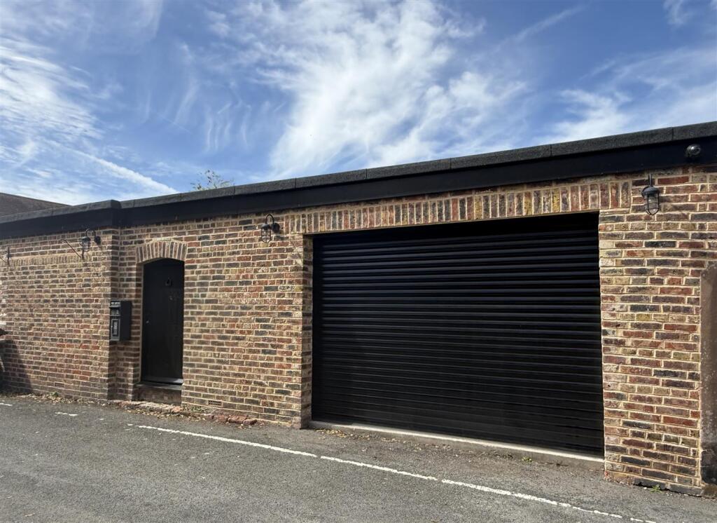 Additional image 26 of High Street, Pevensey