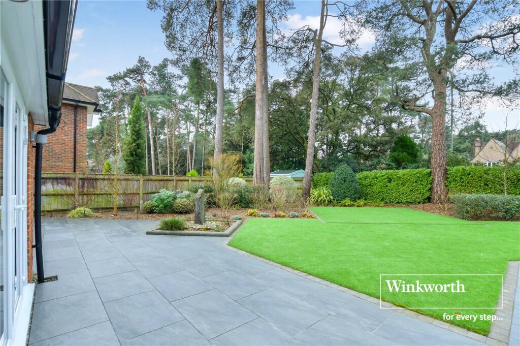 Additional image 24 of Dormy Crescent, Ferndown, Dorset, BH22
