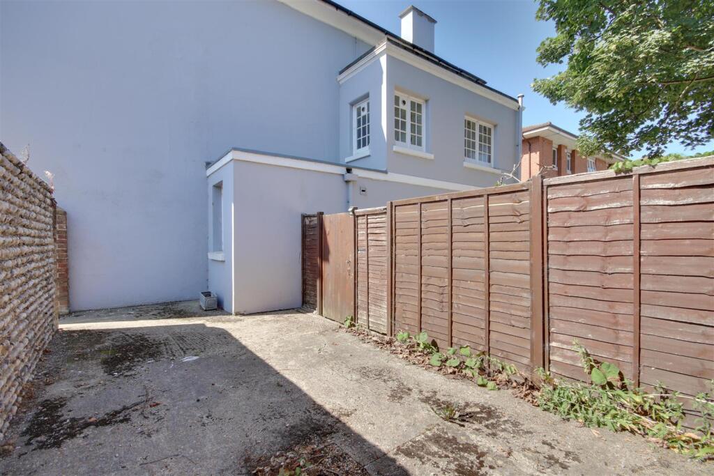 Additional image 7 of Ace House, Bridge Road, Worthing, West Sussex, BN14  7BU