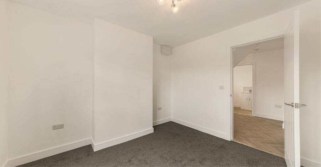 Additional image 8 of King George Close, Bromsgrove