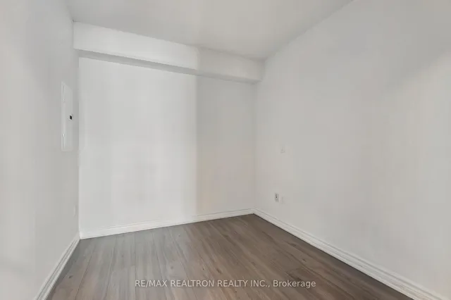 Additional image 17 of 386 Yonge St Unit 2201