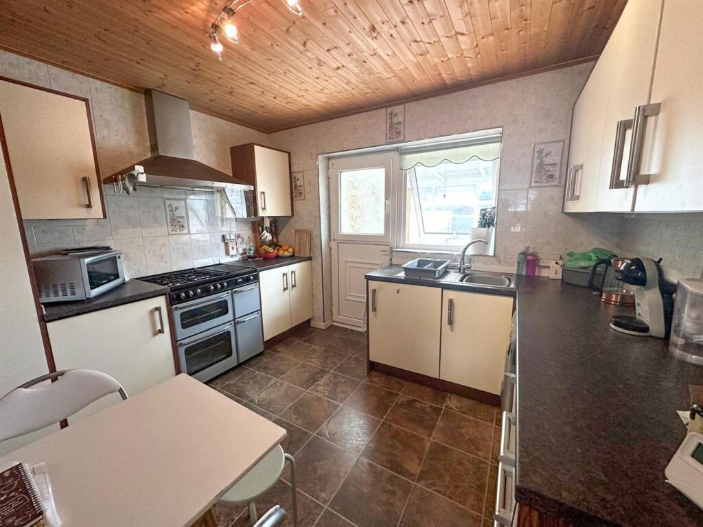 Additional image 6 of Craven Drive, Silsden,