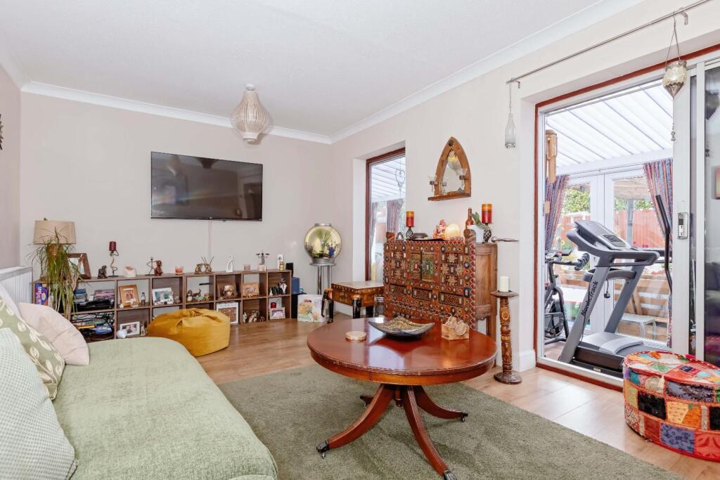 Additional image 29 of Kings close, Lancing