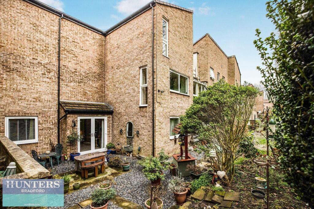 Additional image 17 of Frizley Gardens, Frizinghall, Bradford, West Yorkshire, BD9 4LY