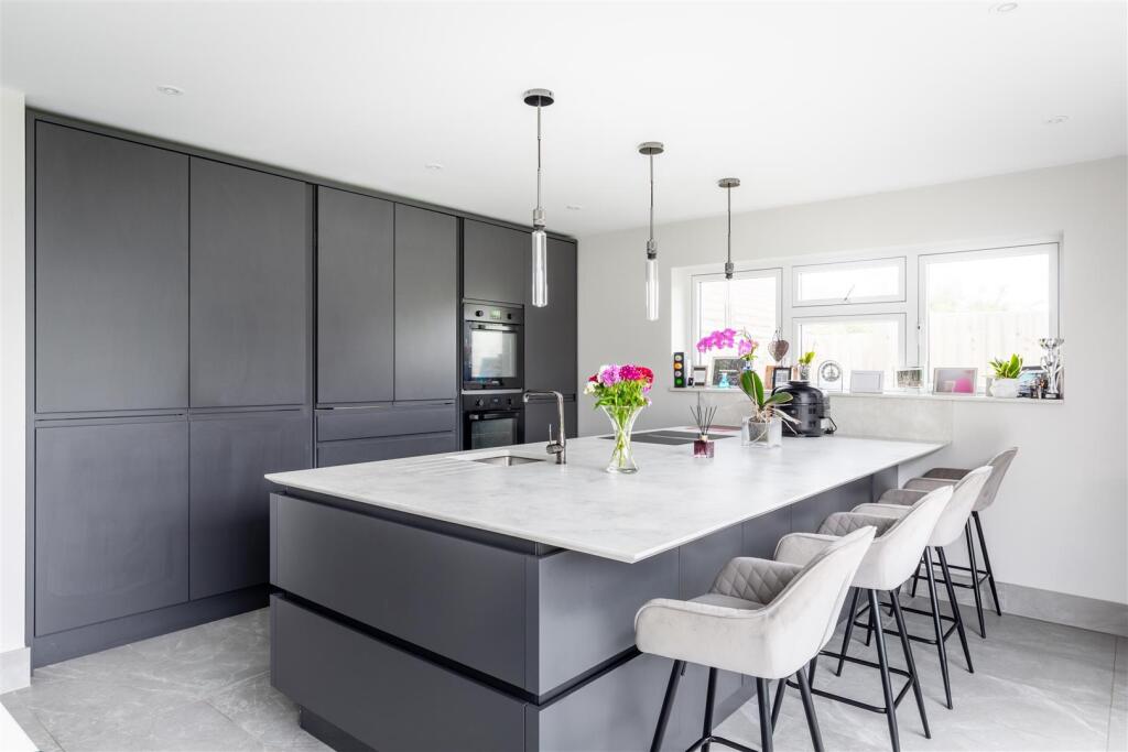 Additional image 5 of Rodmell Avenue, Saltdean