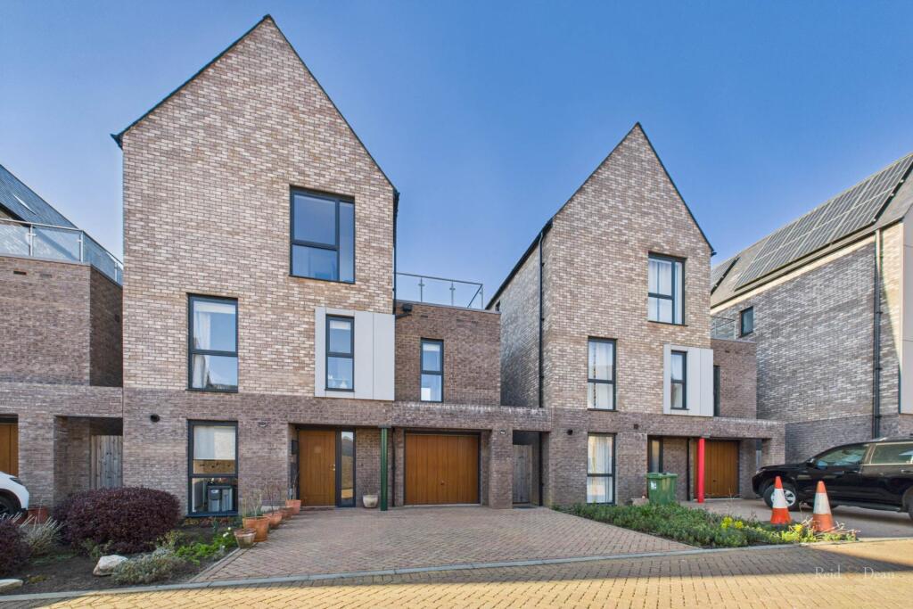 Macauley Drive, Eastbourne