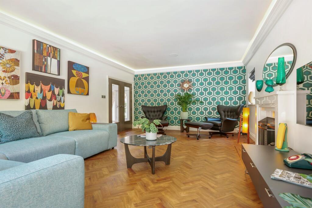 Additional image 4 of Broadstone