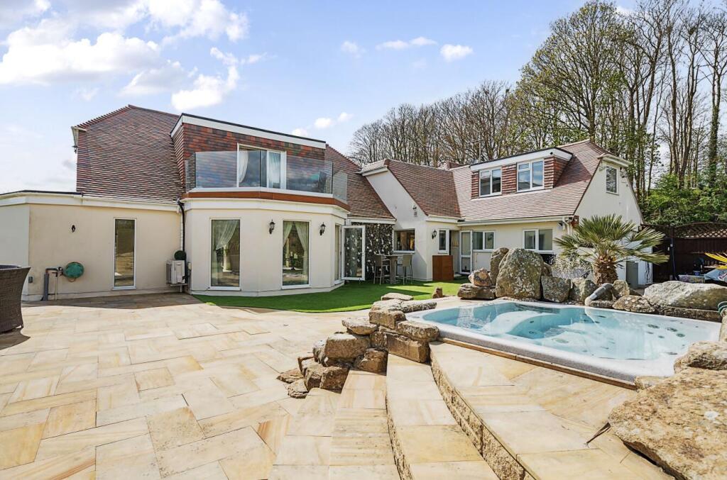 Additional image 13 of Coombes Road, Lancing