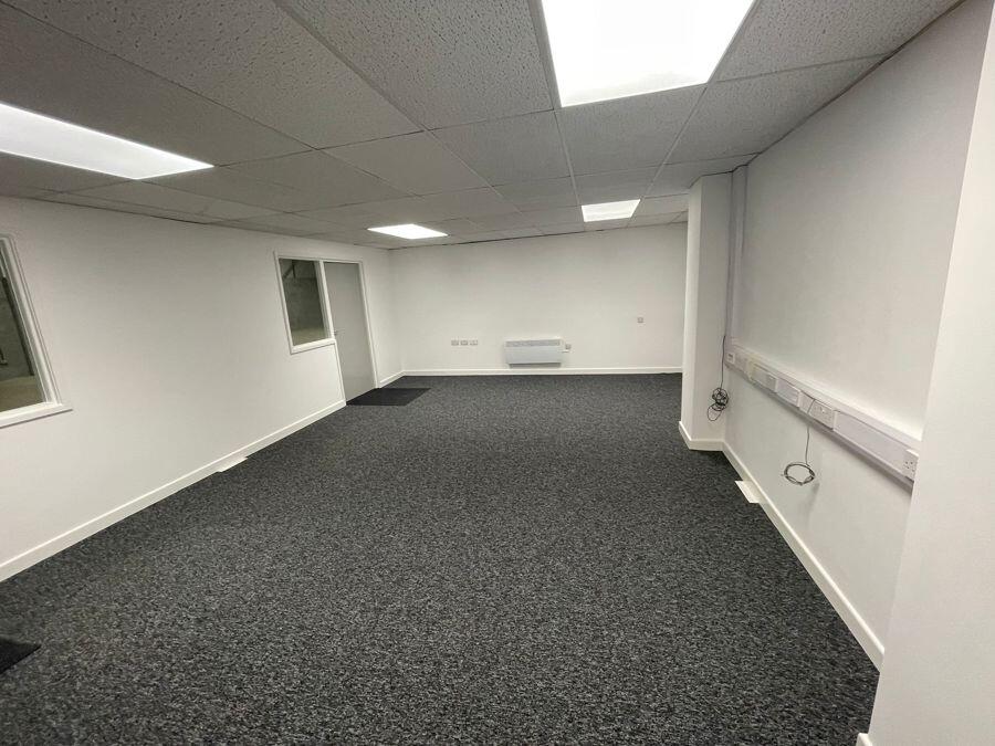 Additional image 6 of B1, Dudley Hill, Bradford