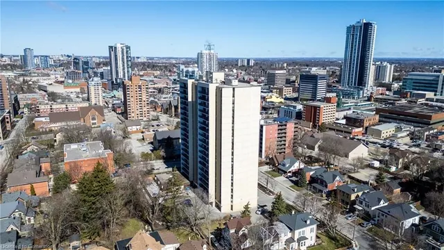 Additional image 4 of 81 Church St Unit 1504