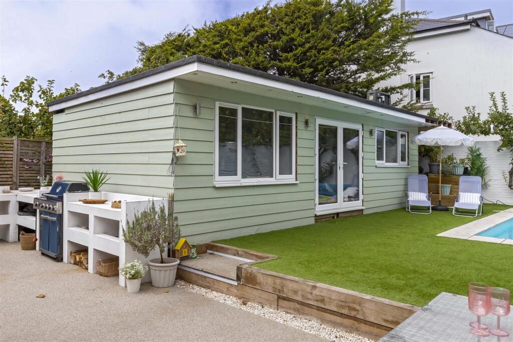 Additional image 21 of Chesswood Road, Worthing